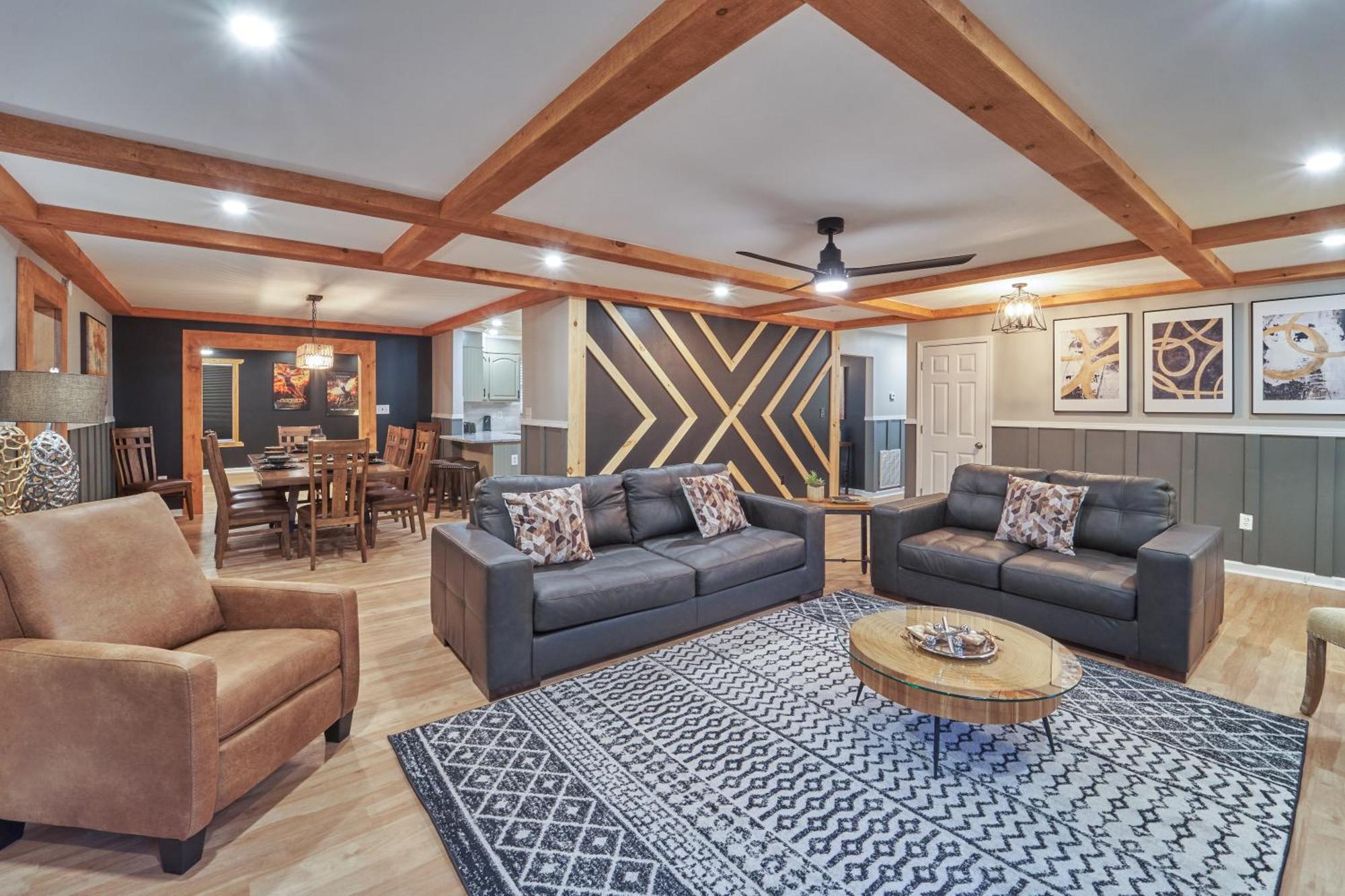 Entertainment Galore! Luxurious Property, Spectacular & Peaceful Setting, Great Location, Close To Major Attractions!! Pigeon Forge Exterior foto